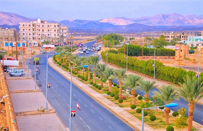حذر المخالفين.. مكتب الصناعة بمأرب يُلزم التجار بالتعامل الحصري بالريال اليمني (وثيقة)