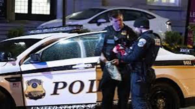 فضيحة تهز شرطة هامترامك: إقالة رئيس شرطة من أصل يمني   بعد تقرير رقابي صادم