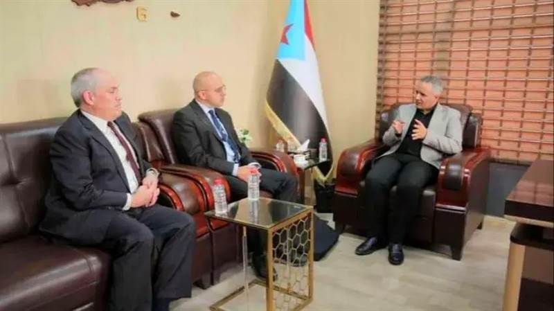 إسرائيل على أبواب عدن..وفد صحفي إسرائيلي يلتقي قيادات المجلس الانتقالي الجنوبي