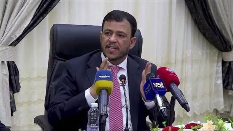 العليمي يرحب بمؤتمر الرياض الدولي لتعزيز الأمن البحري في اليمن