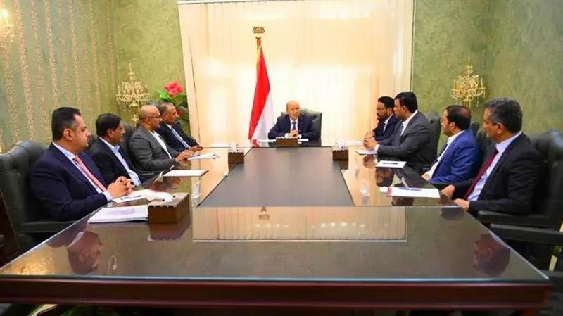 الرياض وابوظبي تتحركان لاحتواء الانقسام داخل المجلس الرئاسي