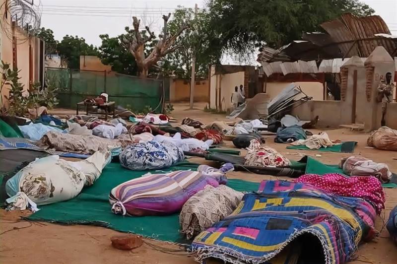 حدث يلخص المشهد في السودان ..محراب يتحول إلى مقبرة.. مجزرة مروعة تهز الفاشر تحت حصار الطائرات المسيّرة