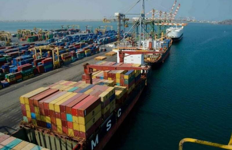 مصلحة الجمارك تكشف حقيقة رفع سعر الدولار الجمركي