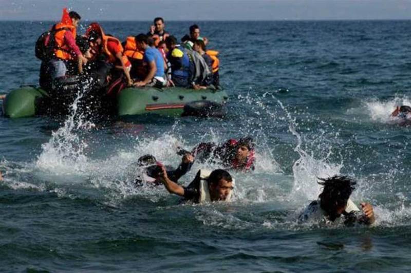 مصرع 40 مهاجرًا إثر غرق قارب قبالة السواحل التونسية في واحدة من أسوأ حوادث الهجرة هذا العام