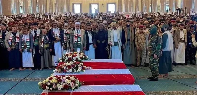 عاجل | الحوثيون يستعدّون لإعلان مقتل قيادات بارزة في صفوفهم