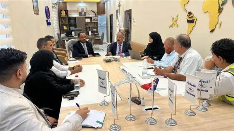 اتفاقية تكاملية بين اليمنية والجوازات في عدن.. تخفيضات متبادلة لتخفيف الأعباء وتسهيل الخدمات للمواطنين