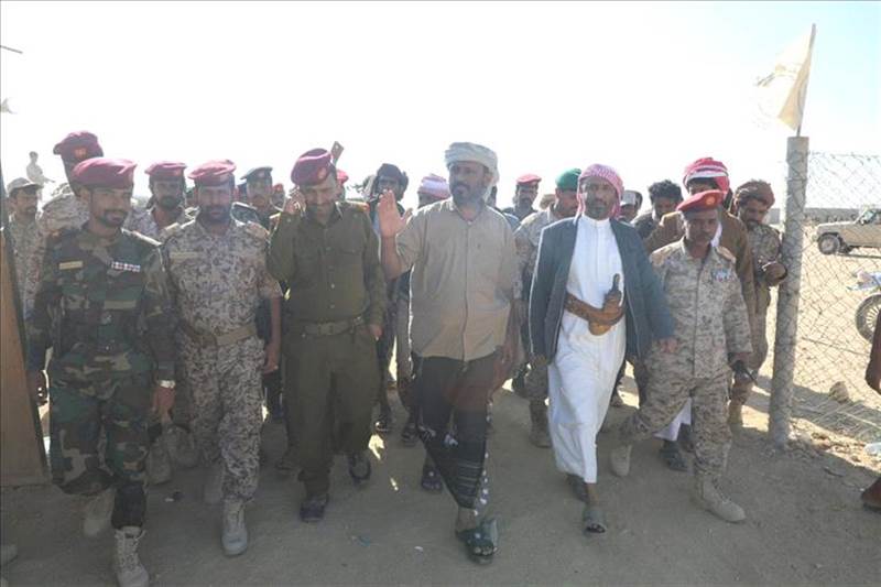 تصاعد التوتر في حضرموت.. بن حبريش يجري جولة ميدانية على وحدات عسكرية ونقاط انتشار