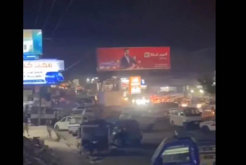 في حكم الميليشيات .. قبل قليل جريمة مروّعة في صنعاء.. مسلحون يطلقون النار على أسرة كاملة في شارع خولان (فيديو)