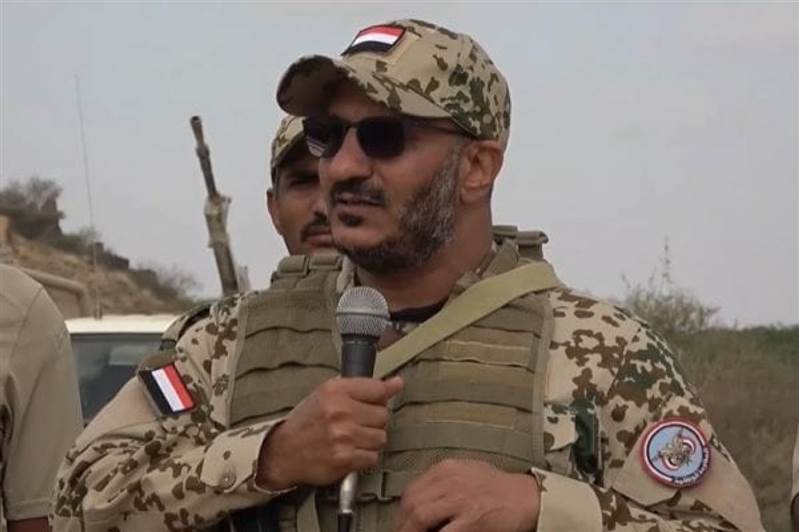 ما حقيقة ما يحدث ؟ تحركات مفاجئة لقوات طارق صالح في تعز.. تحشيد عسكري واسع ومعركة خاطفة تلوح في الأفق