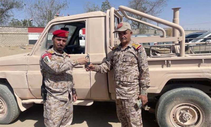 الشرطة العسكرية في مأرب تسلّم طقمًا عسكريًا تابعًا للمنطقة الأولى وتؤكد: لا تهاون في حماية ممتلكات الجيش