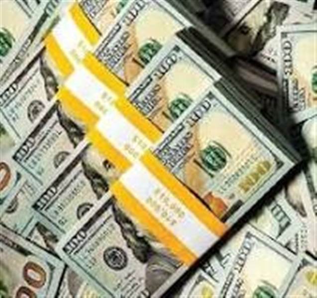 نيويورك تايمز: السعودية تتعهد بدفع رواتب موظفي الحكومة اليمنية بدعم يتجاوز مليار دولار سنوياً