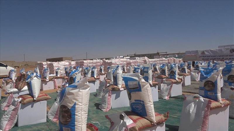 بدعم سعودي.. الفرقة الأولى تدشّن أكبر قافلة إغاثية تستهدف 30 ألف أسرة في وادي وصحراء حضرموت