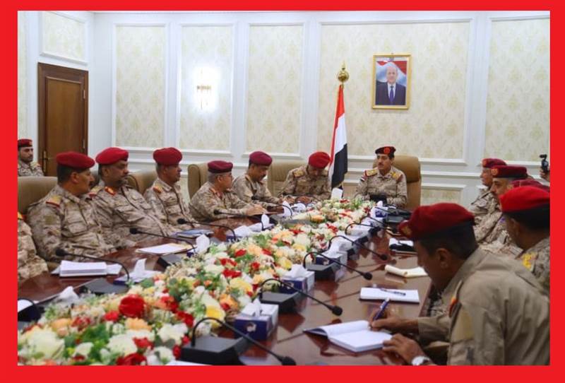 وزير الدفاع من عدن: مرحلة جديدة لإصلاح المؤسسة العسكرية وتفعيل الرقابة والحوكمة الإلكترونية