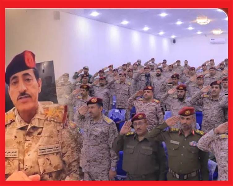 وزير الدفاع: المنطقة العسكرية السابعة رأس الحربة نحو صنعاء وثقة القيادة في معركة استعادة الدولة