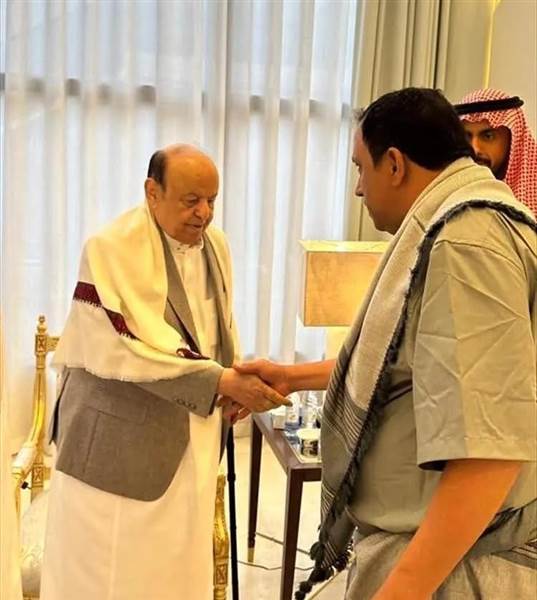 هادي يستقبل المهنئين في الرياض.. دعوات بالسلام والاستقرار لليمن