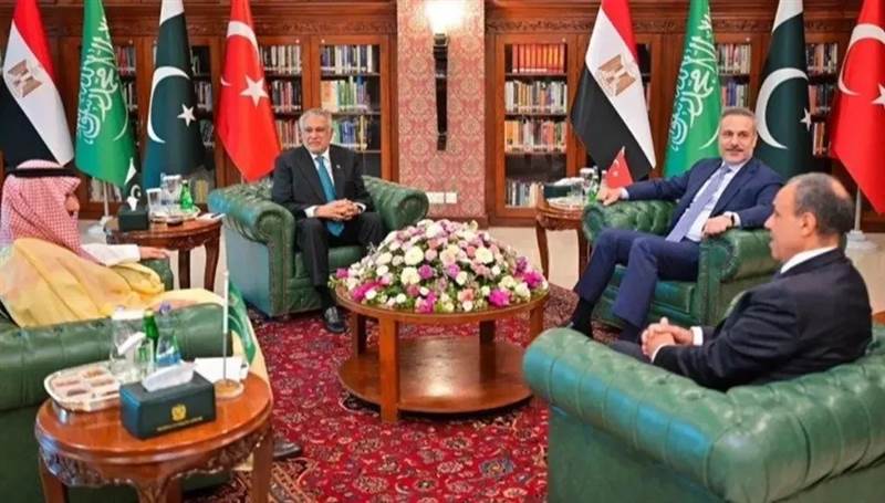 هجوم إماراتي يثير الجدل حول “الرباعي الإسلامي”.. وقيادات سعودية ترد بقوة