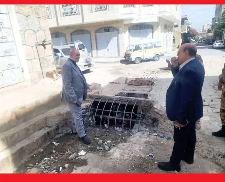 غضب عارم في تعز.. “سيلفي المسؤولين” يشعل الشارع بعد مأساة السيول ووفاة طفلين