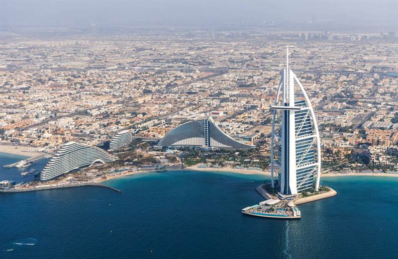 إغلاق برج العرب في دبي لمدة 18 شهرًا لأول عملية ترميم شاملة منذ افتتاحه