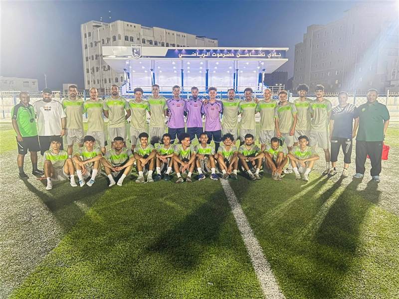 بعثة نادي اليرموك تواجه أزمة نقل في المكلا وسط مطالبات بتدخل عاجل لإنقاذ مشاركتها بالدوري بعد نهب الحوثيين ممتلكاته