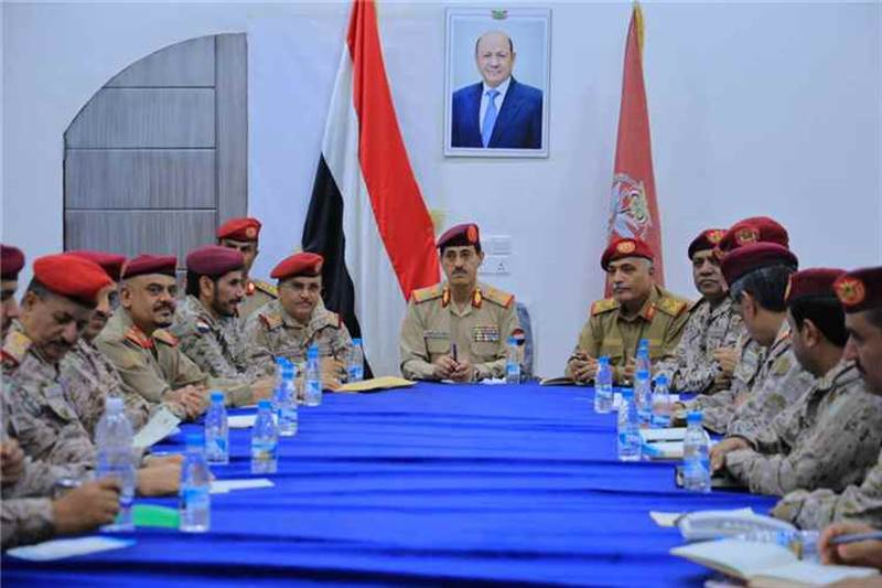 قيادات عسكرية جديدة تشارك في أول اجتماع لوزارة الدفاع بمأرب